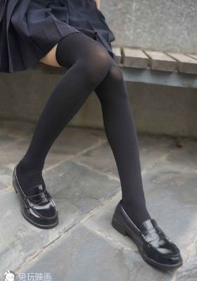 韩剧《旋转木马》_HD高清免费观看