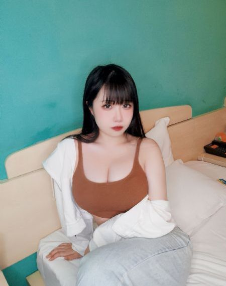 甘婷婷三级未删减版_有字幕完整版