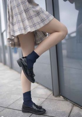 绿色的椅子在线观看_4K免费观看超清