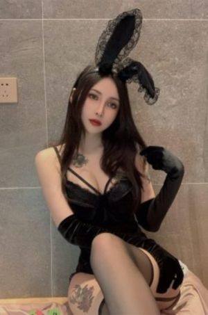 年轻的儿媳妇儿_DVD高清迅雷在线观看