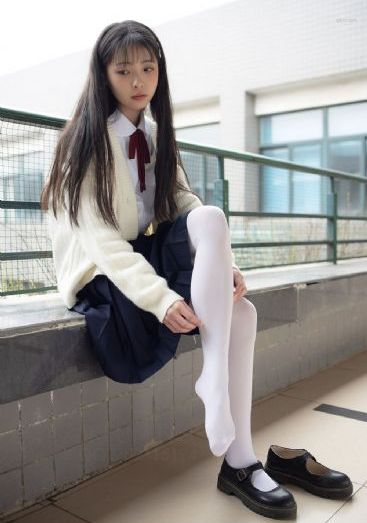 年轻的保姆6_迅雷在线观看