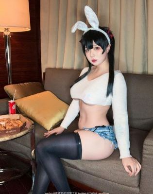 《漂亮的模特2》在线观看_BD高清欧美在线观看