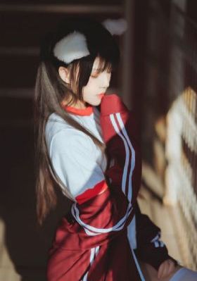 《美丽邻居》电影免费观看_超清在线播放
